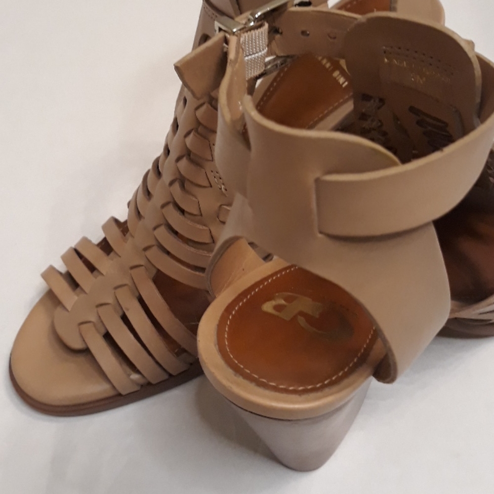 Gianni Bini/ Tan/Woven Leather/Chunky Heel/Sandals - Picture 9 of 12